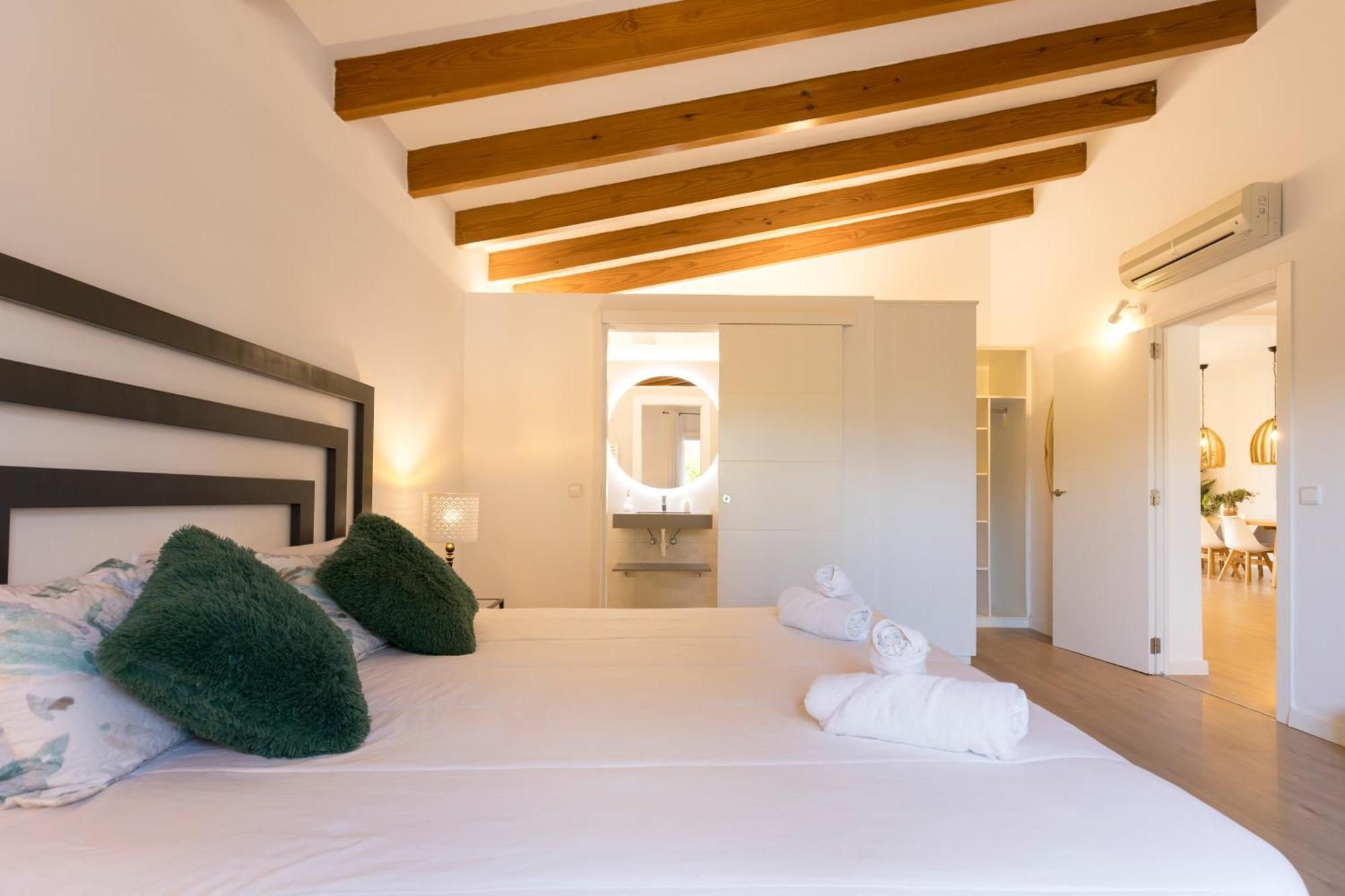 Villa Mestral 알쿠디아 외부 사진